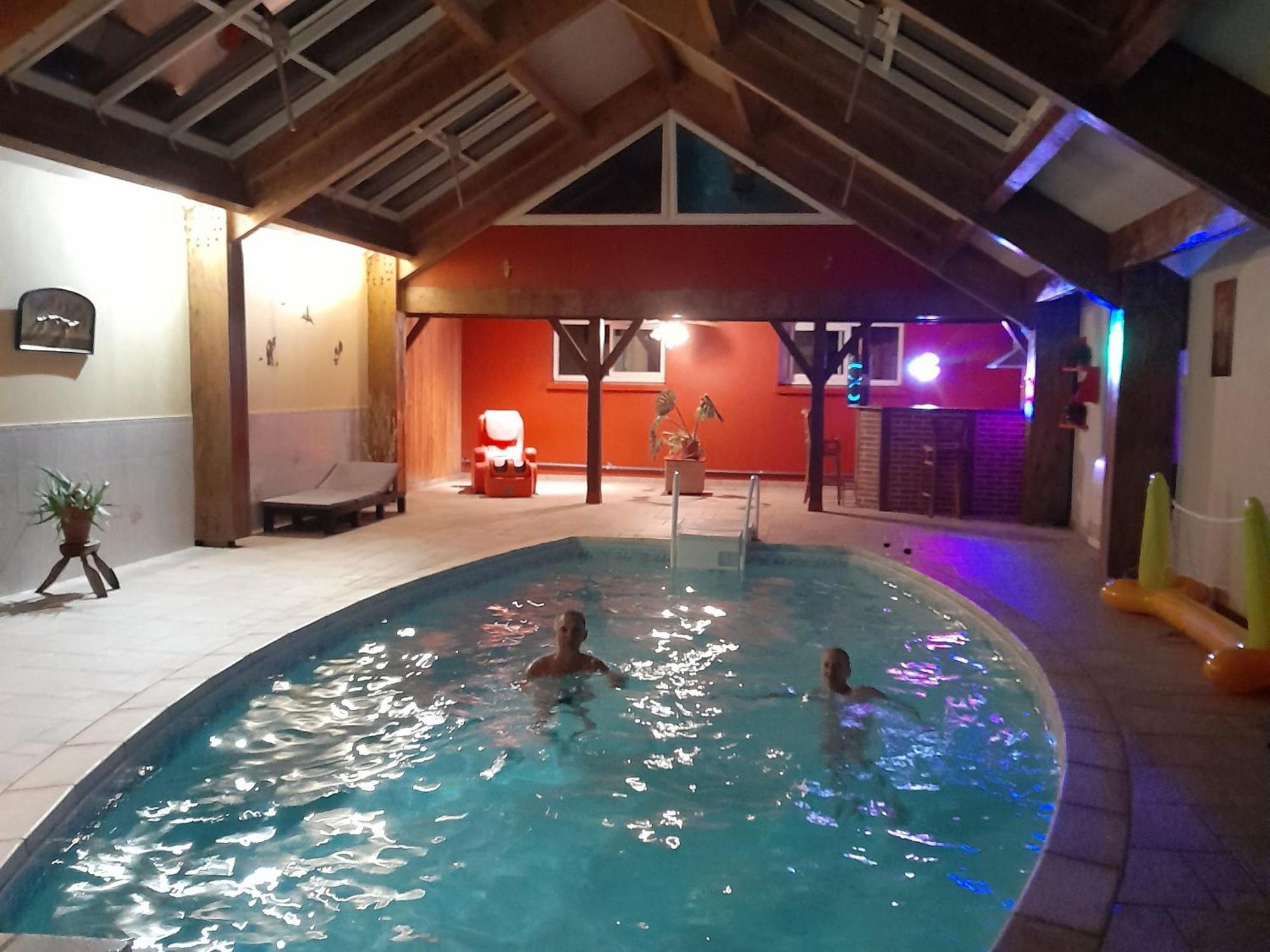 Sejour En Berry Avec Piscine Interieure Chauffee - Fr-1-591-632 Villa Niherne Eksteriør bilde